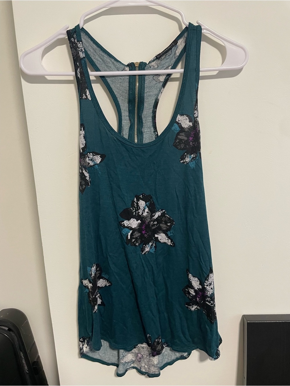 74 Dynamite Teal Floral Racerback Tank with Back Zip